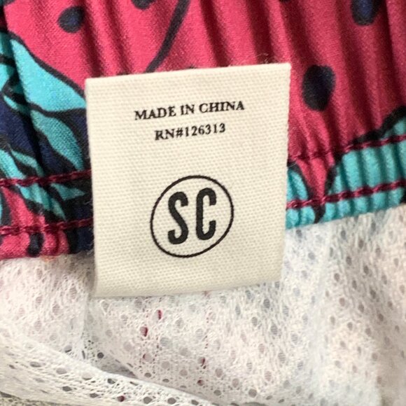 Sovereign Code Swim Trunks L 34β Red Strawberry Print Mesh Lined Drawstring Shor - Picture 6 of 9